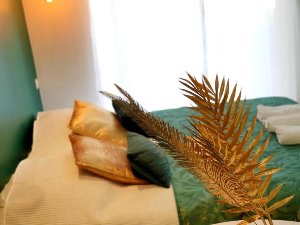 Love Suite And Spa - Cannes Luaran gambar