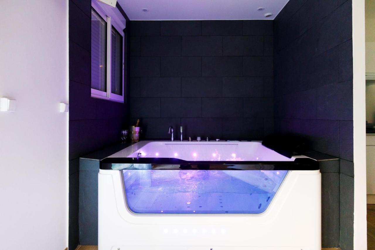 Love Suite And Spa - Cannes Luaran gambar